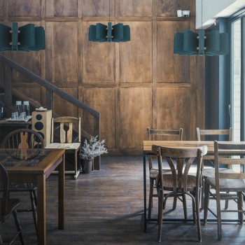 NOVERB Tetra Enveloping design, acoustic lamp.