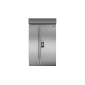 SUB-ZERO refrigerator/freezer side by side with ice maker and water dispenser filtered and ice ICBCL4850SD
